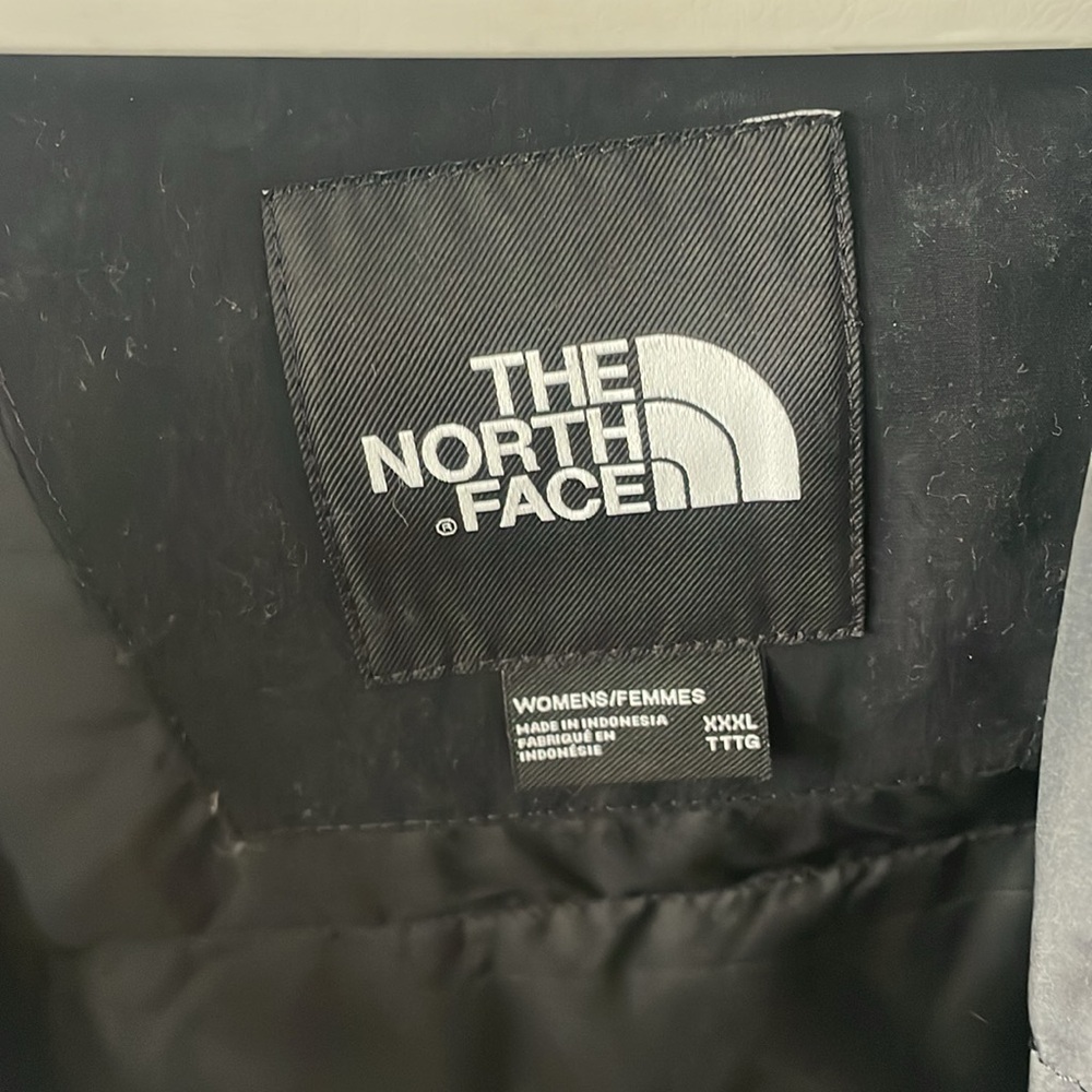 North Face Jacket - Picture 6 of 7